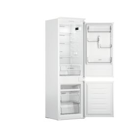 Nevera Indesit INC18T112