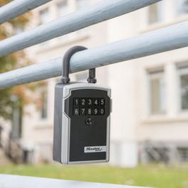Master Lock Caja de llaves conectada Bluetooth, Código Digital y App Vault Home con Asa para compartir llaves.
