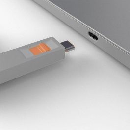 Lindy USB Type C Port Blocker Key, 4 Blockers Lindy USB Type C Port Blocker Key, 4 Blockers
