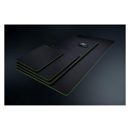 Razer RZ02-03330500-R3M1 Gigantus V2 Alfombrilla de ratón para juegos 3XL Negro, Verde