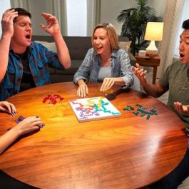 Mattel Games Bjv44 Juego de Mesa Blokus Refresh Estrategia Familiar +5 años