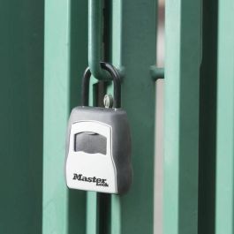 Master Lock Caja de Seguridad para Llaves con Combinación Programable de 4 Dígitos, Resistente a la Intemperie, Cuerpo de Aluminio y Mango