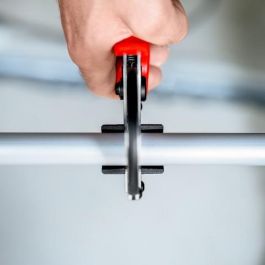 Knipex Tijeras para tubos, para Plástico y Aluminio, Negro/Azul/Rojo, corte hasta 2,6 cm, 210 mm