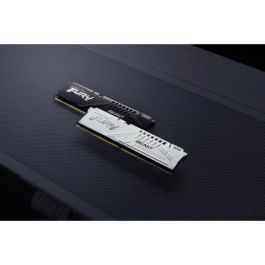 Kingston FURY Beast White EXPO 32GB (2x16GB) DDR5 6000MT/s CL30 DIMM Kit para PC Blanco