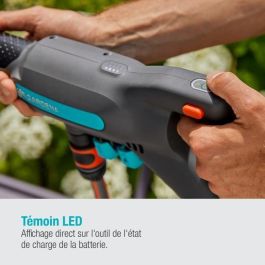 Gardena AquaClean P4A 18V/24 Hidrolimpiadora de media presión con autocebado y chorro ajustable 3 niveles