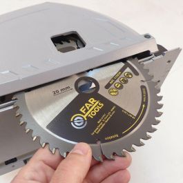 Fartools CS 165RB Sierra circular sobre riel, Potencia 1200W, disco 160mm, eje 20mm, carril 1650mm, base aluminio, corte 55mm