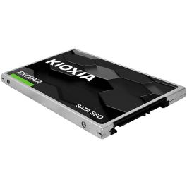 KIOXIA 2.5" 960GB SSD SATA III 555 MB/s Lectura 540 MB/s Escritura