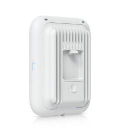 Ubiquiti AP WiFi 7 802.11be 6 GHz IP67 Exterior 6 Spatial Streams 2.5 GbE PoE+ con Antena Direccional y Soporte Articulado para 465m2