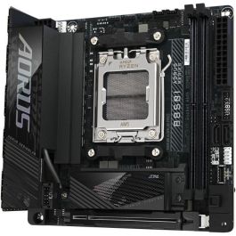 GIGABYTE B850I AORUS PRO Placa Base AMD AM5 B850 Mini ITX para Ryzen Serie 9000 DDR5 8400MHz PCIe 5.0 M.2 WiFi 7 2.5G LAN