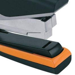Rexel Grapadora Optima 40 de baja fuerza, capacidad 40 hojas, ideal para sobremesa y uso manual, sin atascos