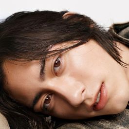 Sebastian Professionals Multitasker Champú 3-En-1 Para Hombre Cabello, Barba Y Cuerpo Limpia Y Aporta Frescor 280 mL