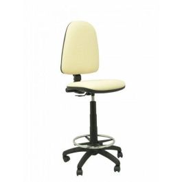 Taburete Piqueras Y Crespo Ayna Ergonomico Mecanismo De Contacto Permanente Regulable En Altura Y Aro Reposapies Asiento Y Respaldo Tapizados Similpiel Crema Precio: 207.88999957. SKU: S5703375