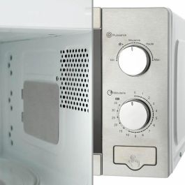 Oceanic MO20S Microondas Independiente Monofunción, 20 Litros de Capacidad, 700 W de Potencia, Color Plateado