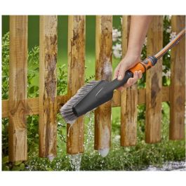 Gardena 18863-20 Cepillo de Lavado Cleansystem de Mano M Suave para Limpieza de Superficies Delicadas
