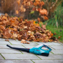 Klein Soplador de Hojas para Niños, Juguete Realista Tipo Bosch, Diseño Moderno, Edad 3+ Años