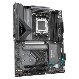 GIGABYTE X870 EAGLE WIFI7 Placa Base AMD X870 Zócalo AM5 ATX