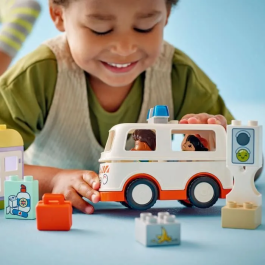 Lego DUPLO 10447 La Ambulancia y el Conductor Juguete para niños a partir de 2 años