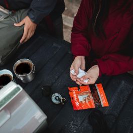 Thaw Pack de 2 Calentadores de Manos Desechables 10 Horas tha-hnd-0005-g, Calor Seguro hasta 51°C, Sin Olor, Aprobado TSA Thaw Pack de 2 Calentadores de Manos Desechables 10 Horas tha-hnd-0005-g, Calor Seguro hasta 51°C, Sin Olor, Aprobado TSA