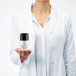 Vichy Homme Anti-Transpirant Anti-Traces 48H Deo Roll-On Vichy Homme Anti-Transpirant Anti-Traces 48H Deo Roll-On
