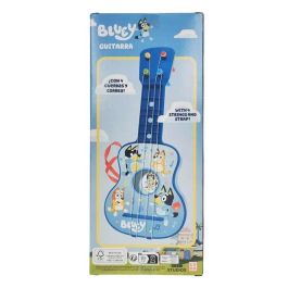 Guitarra 4 cuerdas en estuche bluey 35,3x14,5x5 cm Precio: 9.5000004. SKU: B1A3DJTVYP