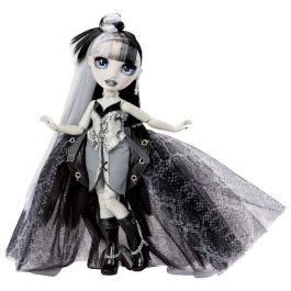 MGA Muñeca Colección Shadow High Heather Greyson 549963, vestida en blanco, negro y gris con 2 looks completos