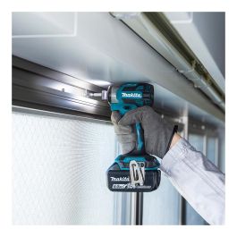 Makita DTD173RTJ Destornillador de impacto, 18V, 5Ah, Batería incluida