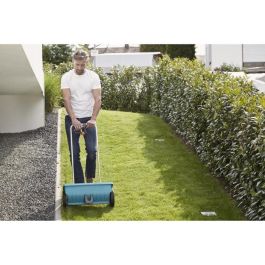 Gardena SpreaderL Esparcidor de Ruedas hasta 400 m², 54 cm ancho, 12.5 L, ajuste ergonómico, Stop-Flow