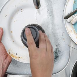 Je cherche une Idee Cepillo con Depósito de Jabón Metal