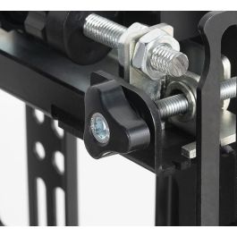 B-Tech Pop-Out Flat Screen Wall Mount with Micro-Adjustment (VESA 200) B-Tech Pop-Out Flat Screen Wall Mount with Micro-Adjustment (VESA 200)