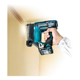 Makita PT354DSMJ - Pistola de clavos a batería 12V sin batería, para clavos de 1.5-3.5 cm y 0.6 mm, negro/azul
