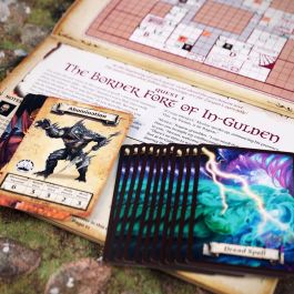 Hasbro HeroQuest First Light Juego de Mesa Español para 2-5 Jugadores +14 Años