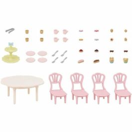 Sylvanian Families 5742 - La Mesa de la Merienda: Set con Mantel Individual, Sillas, Vajilla y Repostería