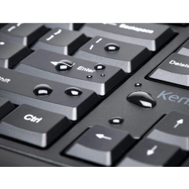 Kensington K75230ES Teclado y Ratón Inalámbrico Pro Fit QWERTY Negro Perfil Bajo, Multimedia, A Prueba de Líquidos, Cifrado AES, Español