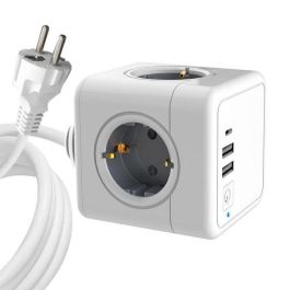 MicroConnect 4 way Schuko, 2 USB A ports, 1 USB-C port, power cube with 1,5m cable, white