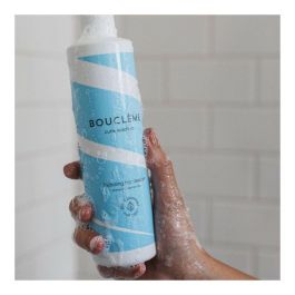 Bouclème Champú Hidratante Sin Sulfatos 300ml - Limpia Suavemente y Aumenta el Volumen