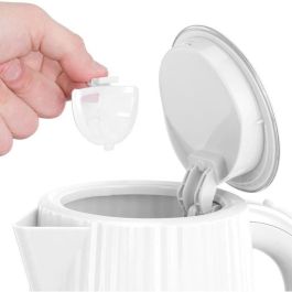 Hervidor de agua - RUSSELL HOBBS - EDEN - 2400 W - 1,7 L - Blanco Hervidor de agua - RUSSELL HOBBS - EDEN - 2400 W - 1,7 L - Blanco