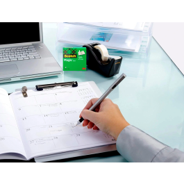 Scotch Cinta Adhesiva Invisible Rollo 19 mm x 33 m Caja Individual