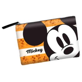 Neceser Orange Mickey Disney Neceser Orange Mickey Disney Precio: 5.50000055. SKU: B1JE4QEHV3