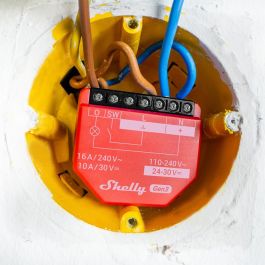 Shelly 1PM Gen3 Relé Interruptor Inteligente Inalámbrico max 16A WLAN BT para Pared - Rango hasta 50m