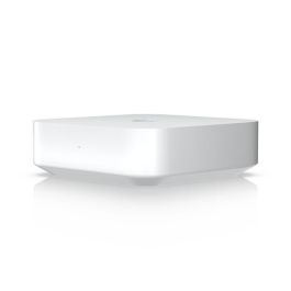 Ubiquiti Up to 10x routing performance increase over USG (tested with IPS/IDS, QoS, and Smart Queues)Managed with a Cloud Key, Official UniFi Hosting, or UniFi Network Server Precio: 141.59000009. SKU: B1FQBAJSDN