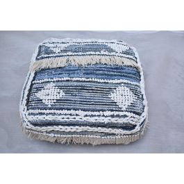 DKD Home Decor Cojín Suelo Otric Boho de Poliéster Negro Blanco a Rayas 60x60x25 cm Precio: 46.90686. SKU: S3032026