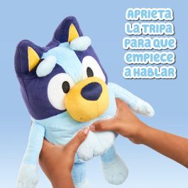Moose 17630 Peluche Bluey Parlante Interactivo 33 cm en Español para Niños +3 Años