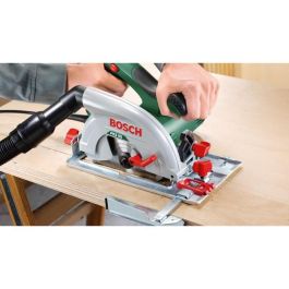 Bosch PKS 55A Sierra circular con CleanSystem (85% absorción de polvo), CutControl, Softgrip y placa base robusta Bosch PKS 55A Sierra circular con CleanSystem (85% absorción de polvo), CutControl, Softgrip y placa base robusta