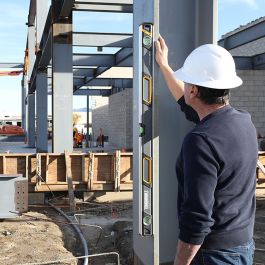 Toughbuilt TB-H2-L-M120LH-M Nivel Magnético Tubular con Burbuja Iluminada de 120cm