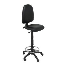 Taburete Piqueras Y Crespo Ayna Ergonomico Mecanismo De Contacto Permanente Regulable En Altura Y Aro Reposapies Asiento Y Respaldo Tapizados Similpiel Negro Precio: 207.88999957. SKU: S5702367