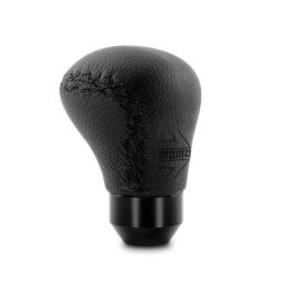 Momo MOM15511601111L Pomo de cambio de marchas anatómico corto de cuero de grano superior en color Negro para interior de vehículo