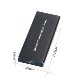 CoreParts Carcasa Externa M.2 PCIe NVMe a USB 3.0/3.1, Tipo M (Solo PCIe/NVMe), Compatible con Longitudes 30mm, 42mm, 60mm, 80mm