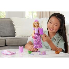 Mattel Muñeca Rapunzel Historias Mágicas JBG09 Disney Princess con 2 Atuendos y Accesorios para Niñas +3 Años