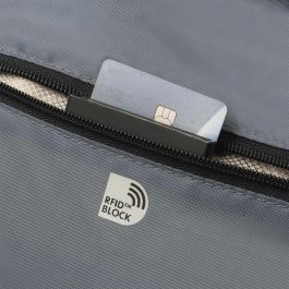 Maletín para Portátil Dicota D32031-RPET Negro 17,3" Maletín para Portátil Dicota D32031-RPET Negro 17,3"