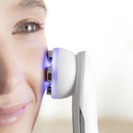 Masajeador Facial con Radiofrecuencia, Fototerapia y Electroestimulación Wace InnovaGoods Masajeador Facial con Radiofrecuencia, Fototerapia y Electroestimulación Wace InnovaGoods